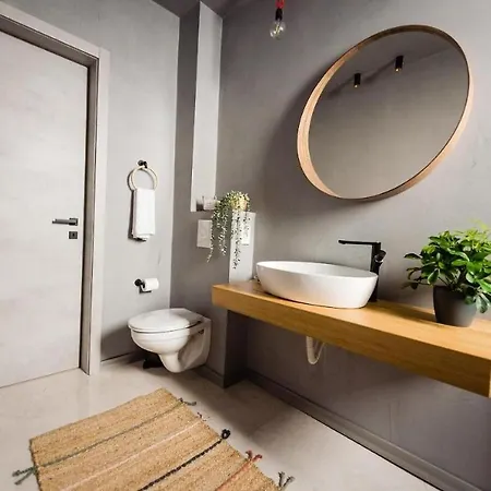 Alex Mnl Lux Play 10 شقة