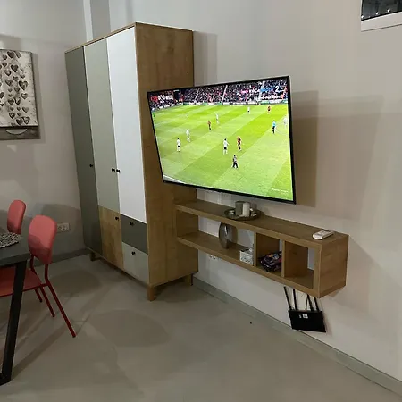 Alex Mnl Lux Play 10 Năvodari