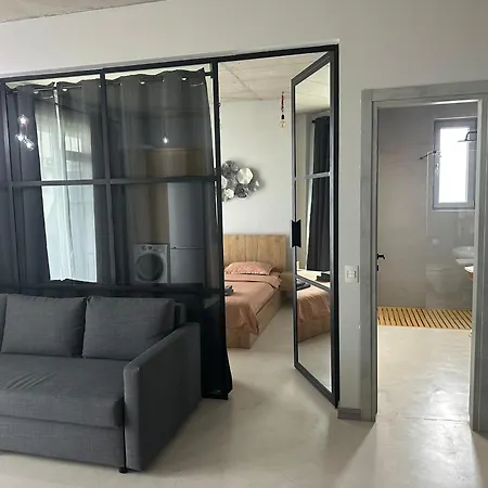 Alex Mnl Lux Play 10 شقة Năvodari